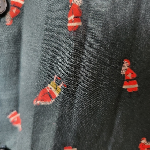 MENS SANTA CHRISTMAS SHIRT. M&S Size Small Dark Green with little Santa's. - Picture 5 of 5